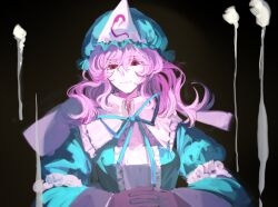 1girl aqua_hat aqua_kimono aqua_ribbon black_background center_frills chinese_commentary collared_dress commentary_request dress frilled_shirt_collar frills hair_between_eyes hand_on_own_chest hat high_collar japanese_clothes kimono lips long_sleeves looking_at_viewer medium_hair mob_cap pink_hair red_eyes ribbon saigyouji_yuyuko sleeve_garter smile solo touhou triangular_headpiece upper_body wavy_hair xian_qishui