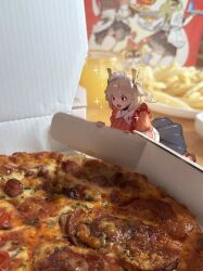 1girl :d blonde_hair burnice_white burnice_white_(operation_yum_2025) commentary food french_fries gomashiwo_o highres kneeling official_alternate_costume open_mouth photo_background pizza pizza-la pizza_box plate red_shirt shirt smile solo sparkle striped_clothes striped_shirt symbol-only_commentary twintails vertical-striped_clothes vertical-striped_shirt waitress white_headdress zenless_zone_zero