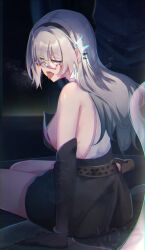 1girl belt black_dress black_gloves black_hairband breasts brown_belt cleavage dress eyewear_on_head firefly_(honkai:_star_rail) firefly_(on_the_journey)_(honkai:_star_rail) gloves gradient_hair green_pupils grey_hair hair_between_eyes hair_intakes hairband hand_on_own_arm honkai:_star_rail honkai_(series) large_breasts memeiradesuyo multicolored_eyes multicolored_hair saliva saliva_trail sitting sky solo star_(sky) star_(symbol) starry_sky tinted_eyewear tongue tongue_out