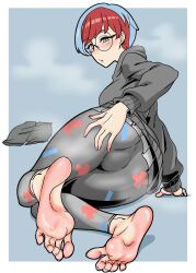 Rule 34 | 1girl, absurdres, barefoot, blue hair, blush, feet, foot focus, ga320aaa, glasses, grey eyes, hand on own ass, highres, multicolored hair, nintendo, parted lips, penny (pokemon), pokemon, pokemon sv, red hair, round eyewear, short hair, soles, steam, toes, two-tone hair