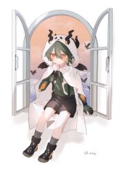 Rule 34 | 1boy, absurdres, black footwear, black shorts, black wings, blush, candy, cloak, closed mouth, cloud, cloudy sky, commentary request, eve (meltdown), food, full body, gloves, green gloves, green shirt, grey socks, hair between eyes, highres, holding, holding candy, holding food, holding lollipop, honkai (series), honkai impact 3rd, hood, hood up, hooded cloak, horns, horns through headwear, kosma, lollipop, long sleeves, male focus, open window, orange eyes, shirt, short shorts, shorts, sitting in window, sky, socks, solo, suspender shorts, suspenders, swirl lollipop, twitter username, white background, white cloak, window, wings