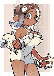 Rule 34 | 1girl, agent 8 (splatoon), blue hair, blush, breasts, brown background, brown hair, choker, cleavage, dark skin, doro mizu 831, dual wielding, gradient hair, grey eyes, gun, handgun, holding, holding gun, holding weapon, jumpsuit, large breasts, long hair, looking at viewer, multicolored hair, nintendo, octoling, octoling girl, octoling player character, octopus girl, open mouth, order dualies (splatoon), pistol, pointy ears, sleeveless, sleeveless jumpsuit, splatoon (series), splatoon 3, splatoon 3: side order, standing, suction cups, tentacle hair, two-tone hair, weapon, white jumpsuit