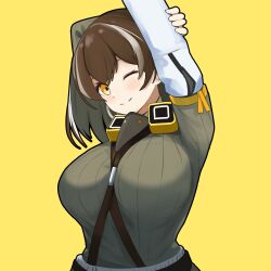 Rule 34 | 1girl, ;), absurdres, arknights, between breasts, blush, breasts, brown hair, closed mouth, colored inner hair, grey hair, grey shirt, highres, large breasts, layered sleeves, long sleeves, looking at viewer, magallan (arknights), multicolored hair, myticalcat, one eye closed, outstretched arm, ribbed shirt, shirt, short over long sleeves, short sleeves, simple background, smile, solo, split mouth, strap, strap between breasts, stretching, white hair, yellow background, yellow eyes