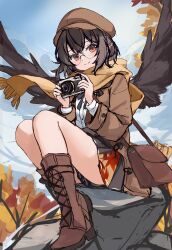 1girl absurdres bag bespectacled black_hair black_ribbon black_skirt black_wings blue_sky boots brown_boots brown_hat brown_scarf camera closed_mouth full_body glasses hat highres holding holding_camera long_sleeves looking_at_viewer neck_ribbon newsboy_cap orchid_(orukido) outdoors pointy_ears ribbon round_eyewear scarf shameimaru_aya shirt short_hair shoulder_bag sitting skirt sky smile solo touhou white_shirt wings