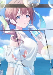 Rule 34 | 1girl, absurdres, bare shoulders, blue eyes, blue sky, bottle, breasts, brown hair, cloud, detached sleeves, dress, hair ornament, hair scrunchie, highres, holding, holding bottle, looking at viewer, medium breasts, mochizuki honami, open mouth, outdoors, project sekai, scrunchie, side ponytail, sky, solo, timmoo, white dress, wind chime