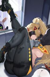 1girl absurdres bangboo_(zenless_zone_zero) black_blindfold black_pants black_shrug blindfold blonde_hair breasts camouflage camouflage_jacket camouflage_pants eous_(zenless_zone_zero) hair_ornament highres jacket large_breasts latex_pants leg_up long_hair lying on_back pants ponytail shrug_(clothing) smile triangle_hair_ornament trigger_(zenless_zone_zero) yaoshan_shi zenless_zone_zero