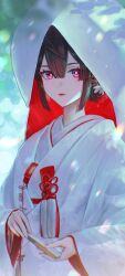 1girl absurdres alternate_costume black_hair bright_pupils closed_mouth commentary_request cowboy_shot double-parted_bangs folded_fan folding_fan hand_fan highres holding holding_fan honkai:_star_rail honkai_(series) japanese_clothes kimono long_sleeves looking_at_viewer michiko_(ui29) pink_eyes shiromuku sidelocks solo uchikake white_kimono white_pupils wide_sleeves xueyi_(honkai:_star_rail)