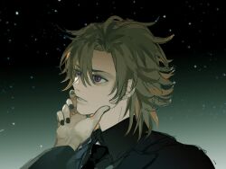 2boys black_jacket black_nails black_necktie black_shirt brown_hair collared_shirt commentary_request curtained_hair daybit_sem_void fate/grand_order fate_(series) hand_on_another&#039;s_chin highres huixingweiqi jacket long_sleeves male_focus multiple_boys nail_polish necktie out_of_frame parted_lips purple_eyes shirt sky solo_focus star_(sky) starry_sky tezcatlipoca_(fate) upper_body wing_collar