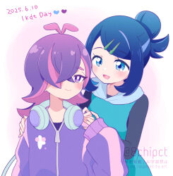 0zr8hc 2girls artist_name blue_eyes blue_hair blush dated dot_(pokemon) hair_bun hair_ornament hair_over_one_eye hairclip hands_on_another&#039;s_shoulders headphones headphones_around_neck highres jacket liko_(pokemon) looking_at_another medium_hair multiple_girls nihiro_(erxun11) nintendo open_mouth pokemon pokemon_(anime) pokemon_horizons purple_eyes purple_hair simple_background smile white_background yuri