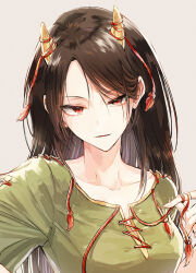 1girl black_hair collarbone commentary_request green_shirt grey_background hair_behind_ear highres hisona_(suaritesumi) horn_ornament horn_ribbon horns long_hair looking_at_viewer nippaku_zanmu parted_lips red_eyes red_ribbon ribbon shirt simple_background solo touhou upper_body yellow_horns