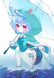 1girl ahoge animal_ears black_shorts blue_hair cape crossed_bangs genshin_impact gloves green_cape highres hyujjo looking_at_viewer pantyhose red_eyes shoes short_twintails shorts sigewinne_(genshin_impact) smile solo squatting twintails umbrella white_gloves white_pantyhose