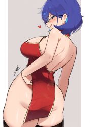1girl :q ass blue_eyes breasts china_dress chinese_clothes cleavage dress from_behind glasses hand_under_clothes heart highres large_breasts looking_at_viewer looking_back median_furrow meru_(twt_zet) original pelvic_curtain red_dress round_eyewear short_hair skindentation solo thighhighs tongue tongue_out zet_(twt_zet)