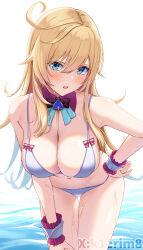 1girl arima_kouichi bare_shoulders bikini blonde_hair blue_eyes blush bow bow_bikini breasts cleavage collarbone commentary_request cowboy_shot cowlick detached_collar escoffier_(genshin_impact) eyes_visible_through_hair genshin_impact hair_between_eyes hand_on_own_hip hand_on_own_leg highres large_breasts leaning_forward long_hair looking_at_viewer navel open_mouth solo standing swimsuit thigh_gap thighs twitter_username wading water wet white_background white_bikini wrist_cuffs