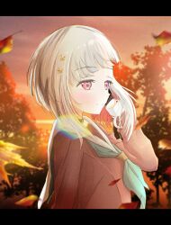 1girl aqua_neckerchief autumn autumn_leaves bairasu_02 black_choker black_gloves blush bob_cut brown_dress choker closed_mouth commentary_request diagonal_bangs dress falling_leaves gloves grey_hair hair_ornament hand_up hasu_no_sora_school_uniform highres inverted_bob leaf letterboxed link!_like!_love_live! long_sleeves love_live! multicolored_hair neckerchief o-ring o-ring_choker pink_eyes red_hair sailor_collar sailor_dress school_uniform short_hair smile solo split_mouth star_(symbol) star_hair_ornament streaked_hair sunset upper_body virtual_youtuber white_sailor_collar winter_uniform yugiri_tsuzuri