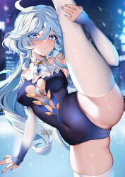 1girl ahoge bare_shoulders blue_eyes blue_hair blue_leotard blush breasts brooch cameltoe commentary covered_navel detached_sleeves english_commentary focalors_(genshin_impact) focalors_(genshin_impact)_(cosplay) furina_(genshin_impact) genshin_impact highres jewelry leg_up leotard long_hair long_sleeves medium_breasts no_headwear parted_lips skindentation solo split squchan standing standing_on_one_leg standing_split thighhighs thighs very_long_hair white_thighhighs