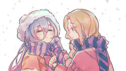 1boy 1girl 37_(maidjump_goods_cafe)_(reverse:1999) 37_(reverse:1999) 6_(reverse:1999) =_= adjusting_another&#039;s_clothes adjusting_scarf beanie blonde_hair blue_hair brown_coat brown_gloves closed_mouth coat gloves hair_between_eyes hands_up hat long_hair looking_at_another official_alternate_costume pom_pom_(clothes) pom_pom_beanie profile reverse:1999 scarf snow striped_clothes striped_scarf upper_body very_long_hair white_background yellow_cloak yellow_hat yi_zui_hua_yue