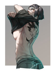 1girl absurdres back back_tattoo black_hair black_shirt breasts eyepatch highres jormungand_(manga) large_breasts long_hair looking_at_viewer muscular muscular_female no_bra shirt short_hair sofia_valmer solo tattoo tenputla_095 undressing yellow_eyes
