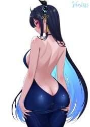 1girl alternate_costume artist_name ass ass_support asymmetrical_horns back backless_dress backless_outfit black_flower black_horns blue_dress blue_hair blush breasts butt_crack closed_mouth cowboy_shot demon_horns dimples_of_venus dress flower from_behind hair_ornament hashtag-only_commentary highres hololive hololive_english horn_flower horns large_breasts long_hair looking_at_viewer looking_back median_furrow nerissa_ravencroft profile red_eyes sideboob simple_background solo standing tassel tassel_hair_ornament uneven_horns very_long_hair virtual_youtuber vorkiss white_background