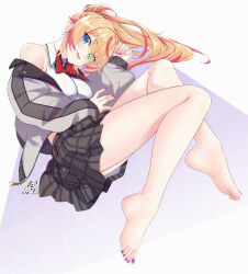 1girl akira_miku_ver barefoot blonde_hair blue_eyes feet highres long_hair looking_at_viewer multicolored_hair open_mouth ponytail soles streaked_hair toes