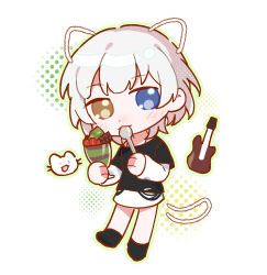 1girl bang_dream! bang_dream!_it&#039;s_mygo!!!!! black_shirt blue_eyes blush chibi drawn_ears drawn_tail heterochromia highres holding holding_spoon kaname_raana layered_sleeves long_sleeves matcha_parfait raana_the_cat shirt short_hair short_over_long_sleeves short_sleeves solo spoon touming_jun white_hair white_shirt yellow_eyes