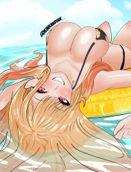 1girl absurdres beach bikini black_bikini blonde_hair blush floating_hair floral_print gradient_hair gyaru highres kinkandink kitagawa_marin long_hair looking_at_viewer multicolored_hair ocean purple_eyes smile solo sono_bisque_doll_wa_koi_wo_suru swimsuit