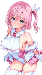 1girl absurdres bare_shoulders blue_eyes braid breasts closed_mouth commentary_request covered_navel cowboy_shot gloves hair_ornament heart heart_hair_ornament highres iwato_(celler) leotard looking_at_viewer medium_breasts one_side_up original pink_hair short_hair showgirl_skirt simple_background solo thighhighs white_background white_gloves white_leotard white_thighhighs