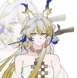 1girl arknights bare_shoulders blonde_hair closed_mouth commentary dragon_girl dragon_horns earrings green_eyes grey_hair hair_between_eyes hair_intakes halftone highres horns jewelry long_hair looking_at_viewer macha_mian_mu_chun multicolored_hair necklace off_shoulder pointy_ears portrait purple_hair shu_(arknights) smile solo white_background zoom_layer