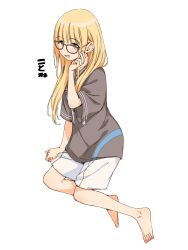 1girl alternate_costume alternate_hairstyle bare_legs barefoot bespectacled blonde_hair blush brown_shirt character_name fujita_kotone full_body gakuen_idolmaster glasses hamao highres idolmaster long_hair looking_at_viewer shirt shorts simple_background smile solo straight_hair toes very_long_hair white_background white_shorts yellow_eyes