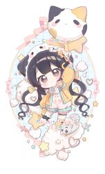 1girl absurdres animal_balloon animal_hat artist_name asymmetrical_footwear balloon black_hair black_socks blue_background blunt_bangs blush_stickers boots brown_eyes cat cat_hat chibi chibi_only closed_mouth double-parted_bangs full_body green_shorts grid_background hat headphones headphones_around_neck highres holding holding_balloon jacket long_hair looking_at_viewer mismatched_footwear open_clothes open_jacket original pink_shirt shirt shorts single_boot single_slipper slippers socks solo watermark white_hat white_slippers yellow_boots yellow_jacket yezhi