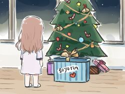 1girl bang_dream! bang_dream!_it&#039;s_mygo!!!!! brown_hair christmas_present christmas_tree commentary gift heart indoors long_hair lyy nagasaki_soyo outline pajamas solo standing white_outline
