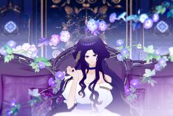 1girl bare_shoulders blue_choker breasts chinese_commentary choker chromatic_aberration cleavage closed_mouth commentary_request couch dress feather_hair_ornament feathers flower frilled_sleeves frills hair_ornament hand_up highres indoors leaf long_hair looking_at_viewer moonflower_(flower) moonflower_(plants_vs_zombies) no_pupils off-shoulder_dress off_shoulder on_couch personification plants_vs._zombies plants_vs._zombies_2 puffy_short_sleeves puffy_sleeves purple_eyes purple_flower purple_hair purple_theme short_sleeves sidelocks siiiiiiiiiii smile solo tsurime upper_body upturned_eyes very_long_hair wavy_hair white_dress