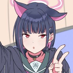 1girl animal_ears black_choker black_hair black_jacket blue_archive cat_ears choker colored_inner_animal_ears colored_inner_hair extra_ears fuminomino green_sailor_collar halo highres jacket kazusa_(blue_archive) looking_at_viewer multicolored_hair pink_halo red_eyes sailor_collar school_uniform selfie serafuku solo upper_body v