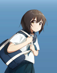 1girl absurdres alternate_costume bag black_skirt blue_background blue_bag blue_neckerchief blue_sailor_collar brown_eyes brown_hair closed_mouth funami_yui highres holding holding_bag keibi_inu looking_to_the_side neckerchief pleated_skirt sailor_collar school_bag school_uniform serafuku shirt short_hair short_sleeves shoulder_bag simple_background skirt solo summer_uniform tareme upper_body white_shirt white_straps yuruyuri