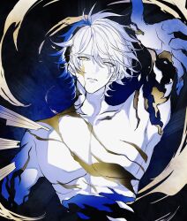 1boy arm_up broken_skin collarbone cracked_skin highres honkai:_star_rail honkai_(series) hoshino_57 looking_at_viewer male_focus parted_bangs parted_lips pectorals phainon_(honkai:_star_rail) reaching reaching_towards_viewer short_hair solo teeth topless_male white_hair yellow_eyes