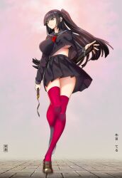 1girl black_hair black_serafuku black_shirt black_skirt breasts brown_footwear full_body green_eyes highres kohcy large_breasts long_hair midriff_peek outdoors red_thighhighs school_uniform serafuku shirt skirt solo thighhighs touran-sai unsheathed walking