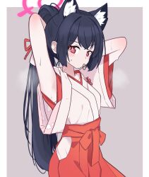 1girl 2_pycat adjusting_hair animal_ear_fluff animal_ears armpits arms_behind_head arms_up black_hair blue_archive brown_background cat_ears extra_ears hair_tie hair_tie_in_mouth hakama hakama_skirt hands_in_hair highres japanese_clothes kimono long_hair looking_at_viewer miko mouth_hold official_alternate_costume ponytail red_eyes red_hakama serika_(blue_archive) serika_(new_year)_(blue_archive) skirt solo sweat tying_hair upper_body white_kimono