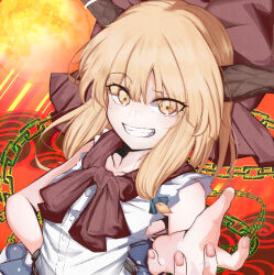 1girl armpits blonde_hair blue_dress bow bowtie chain collarbone dress green_aura grin hand_on_own_hip hand_up highres horns ibuki_suika light_blush long_hair looking_at_viewer moon oni rea060606 red_background red_bow red_bowtie shirt sleeveless sleeveless_shirt smile solo swirl touhou upper_body white_shirt yellow_eyes