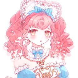 1girl :o argyle_bonnet bare_shoulders blue_bow blue_bowtie blue_dress blue_sleeves bonnet bow bowtie brown_eyes chazui_ranyi chinese_commentary classic_lolita collar commentary_request curly_hair detached_collar detached_sleeves dot_nose dress drill_hair eyelashes fortissimo frilled_collar frilled_dress frilled_headwear frilled_sleeves frills gold_necklace hair_bow hair_ornament hair_ribbon heart-shaped_bonnet highres infinity_nikki jewelry light_blush lolita_fashion long_hair motion_blur multiple_hat_bows musical_note musical_note_hair_ornament necklace nikki_(series) notice_lines open_mouth orange_hair puffy_short_sleeves puffy_sleeves ribbon ribbon-trimmed_headwear ribbon_trim short_sleeves simple_background solo strapless strapless_dress timeless_melody_(infinity_nikki) twintails two-tone_dress upper_body white_background white_bonnet white_bow white_collar white_dress white_ribbon winding_key