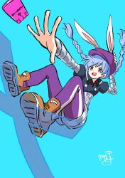 1girl :d animal_ears arm_up black_shirt blue_background blue_hair boots braid brown_boots collared_shirt commentary copyright_request flat_cap full_body grey_shorts hand_on_headwear hat highres hololive kiritoma long_hair open_mouth pantyhose pantyhose_under_shorts puffy_short_sleeves puffy_sleeves purple_hat purple_pantyhose rabbit_ears shirt shoe_soles short_shorts short_sleeves shorts signature simple_background smile solo twin_braids twintails usada_pekora very_long_hair virtual_youtuber