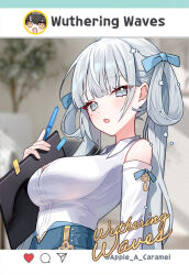 1girl alternate_costume apple_caramel blue_bow blurry blurry_background bow breasts clothing_cutout collared_shirt commentary copyright_name english_commentary hair_bow hair_rings indoors jinhsi_(wuthering_waves) large_breasts light_blush looking_at_viewer low_twintails mole mole_on_cheek open_mouth rover_(wuthering_waves) shirt shoulder_cutout solo twintails twitter_username upper_body white_eyes white_shirt wuthering_waves