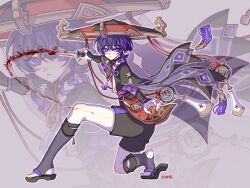 1boy arm_at_side armor black_hat black_kimono black_sandals black_shorts black_sleeves blood bloody_weapon blunt_ends closed_mouth colored_eyelashes dagger eyeliner eyeshadow fatui_logo frilled_sleeves frills furisode genshin_impact gold gold_trim grey_leggings grey_veil hand_up hat highres holding holding_dagger holding_knife holding_weapon japanese_armor japanese_clothes jingasa juban kimono knife kote kurokote layered_shorts layered_sleeves leggings looking_at_viewer makeup male_focus o-ring on_one_knee open_hand purple_eyes purple_hair purple_rope purple_sash purple_shorts purple_sleeves rainbowsugarflower red_eyeliner red_eyeshadow red_hat red_kimono red_sash rope sandals sash scaramouche_(genshin_impact) shimenawa short_sleeves shorts smile solo stirrup_legwear tassel toeless_legwear two-tone_hat veil weapon white_kimono white_rope zoom_layer zouri