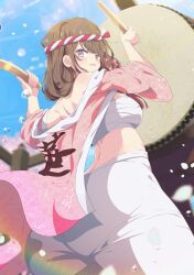 1girl absurdres ass back bare_shoulders blue_sky blush breasts brown_hair cherry_blossoms chest_sarashi commission day drum drumsticks from_behind from_below hachimaki happi headband highres holding instrument japanese_clothes large_breasts long_hair looking_at_viewer looking_back midriff nejiri_hachimaki open_mouth original outdoors pants purple_eyes sarashi shiro9jira skeb_commission sky smile solo virtual_youtuber water_drop white_pants