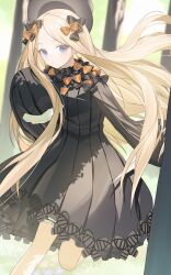 1girl abigail_williams_(fate) absurdres black_bow black_dress black_hat blonde_hair blue_eyes bow dress fate/grand_order fate_(series) forest hair_bow hat highres long_hair looking_at_viewer miyu10366 nature solo very_long_hair yellow_bow