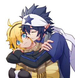 2boys ahoge alternate_costume aotu_world bandana black_gloves black_hair black_shirt blonde_hair blue_eyes blue_shirt blush brown_scarf chinese_commentary closed_eyes closed_mouth coat couple earmuffs gloves grey_scarf hair_between_eyes headband highres holding holding_snowball hug hug_from_behind jacket king_(aotu_world) layered_sleeves long_sleeves male_focus multiple_boys plaid_clothes plaid_scarf pointy_ears ray_(aotu_world) scarf shirt short_over_long_sleeves short_sleeves simple_background smile snowball spiked_hair star_(symbol) star_print upper_body weixiaodeqihai white_background white_headband winter_clothes yaoi yellow_coat