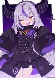 ahoge black_collar blush collar demon_girl demon_horns dress fang fangs grey_hair highres hololive horns kaie la+_darknesss la+_darknesss_(1st_costume) long_hair looking_at_viewer multicolored_hair pointy_ears purple_dress purple_hair sidelocks skin_fangs sleeves_past_fingers sleeves_past_wrists smile solo streaked_hair very_long_hair virtual_youtuber yellow_eyes