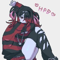 1girl ame-chan_(needy_girl_overdose) arm_over_head black_eyes black_hair black_sweater clothing_request colored_tips elbow_on_knee foot_out_of_frame full_body hair_over_one_eye highres jewelry knees_up leaning_on_self looking_at_viewer multicolored_hair multicolored_shorts multicolored_sweater necklace needy_girl_overdose official_alternate_costume oversized_sweater pink_hair pixel_art red_hair red_sweater short_twintails shorts skull_necklace solo striped_clothes striped_sweater sweater twintails upper_body uzume_(uzm0) yellow_background