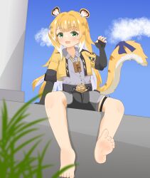 1girl absurdres animal_ear_fluff animal_ears asupara_(asparagus_paint) barefoot blonde_hair colored_inner_hair green_eyes highres jacket ju_fufu long_hair looking_at_viewer multicolored_hair open_mouth shirt smile soles solo tail tiger_ears tiger_girl tiger_tail zenless_zone_zero