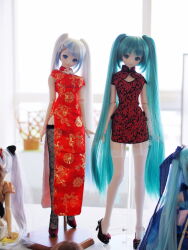 Rule 34 | 2girls, absurdres, ball jointed doll, china dress, chinese clothes, cleavage cutout, clothing cutout, cosplay, doll, dolls, dress, garter straps, hatsune miku, hatsune miku (cosplay), high heels, highres, multiple girls, thighhighs, vocaloid