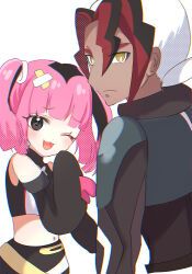 1boy 1girl 3656_chan ;d bandaid bandaid_hair_ornament black_eyes black_hair closed_mouth coral_(pokemon) dark-skinned_male dark_skin detached_sleeves eyelashes fang hair_ornament highres long_sleeves looking_at_viewer midriff multicolored_hair navel nintendo one_eye_closed open_mouth pink_hair pokemon pokemon_(anime) pokemon_horizons red_hair sidian_(pokemon) smile twintails white_background white_hair yellow_eyes
