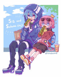 2boys absurdres age_difference artist_name backpack bag black_shorts blue_bag blue_eyes blue_footwear blue_hair blue_hoodie blue_sky blush bright_pupils brooch brown_bag character_name cloud crown cup day disposable_cup double-parted_bangs eating elbow_on_thigh elbow_rest eyewear_on_head flipped_hair fold-over_boots foot_dangle full_body futaba969649 hair_between_eyes hand_in_pocket hand_up hands_up height_difference heterochromia highres holding hood hood_down hood_up hoodie hot_dog jewelry jitome long_sleeves male_focus mini_crown mittens multiple_boys no_nose ocean_prince outdoors outside_border outstretched_legs paper_bag partially_unzipped pink_hair pink_hoodie purple_footwear puyopuyo red_eyes red_footwear red_socks salde_canarl_shellbrick_iii shoes short_hair shorts shoulder-to-shoulder sig_(puyopuyo) sitting sky sneakers socks sparkle star-shaped_pupils star_(symbol) sunglasses symbol-shaped_pupils two-handed two-tone_footwear white_pupils wing_brooch yellow_mittens zipper zipper_pull_tab